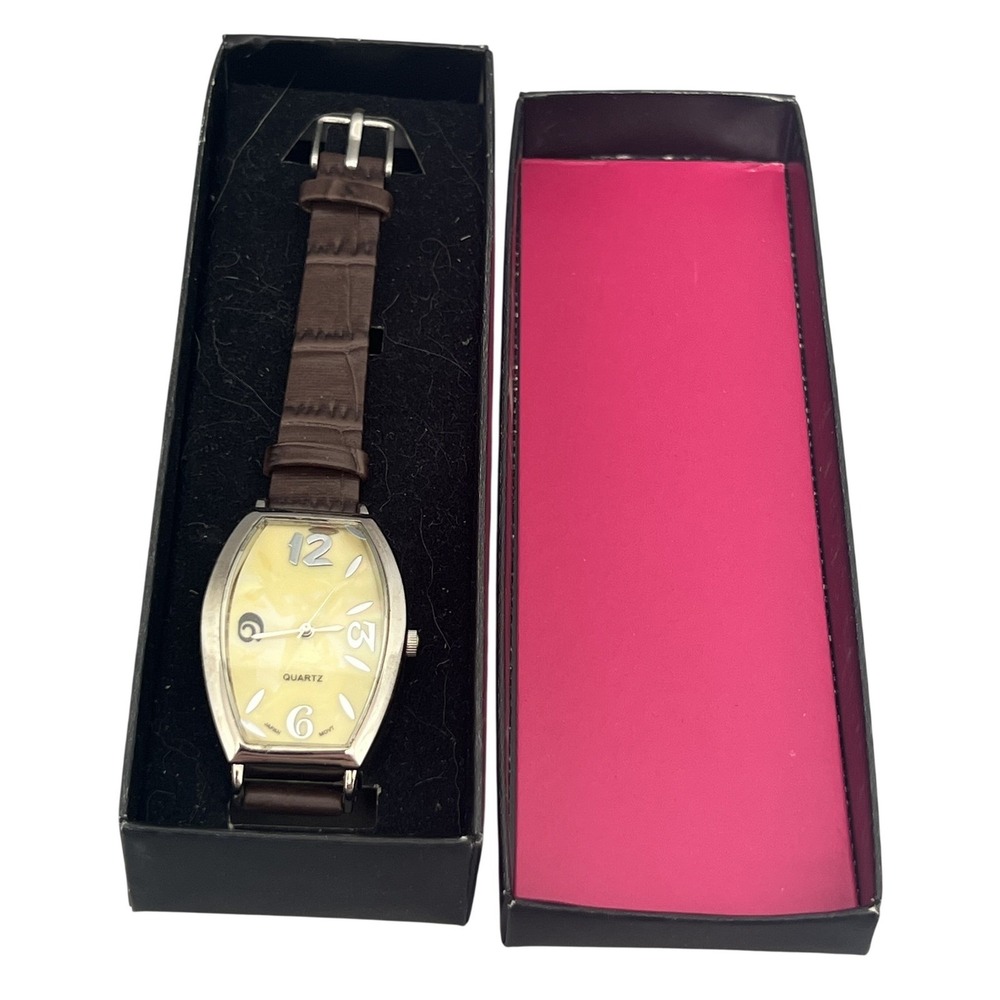 Elegant Quartz Wristwatch with Brown Faux Leather Band & Oval‎ Case - Untested